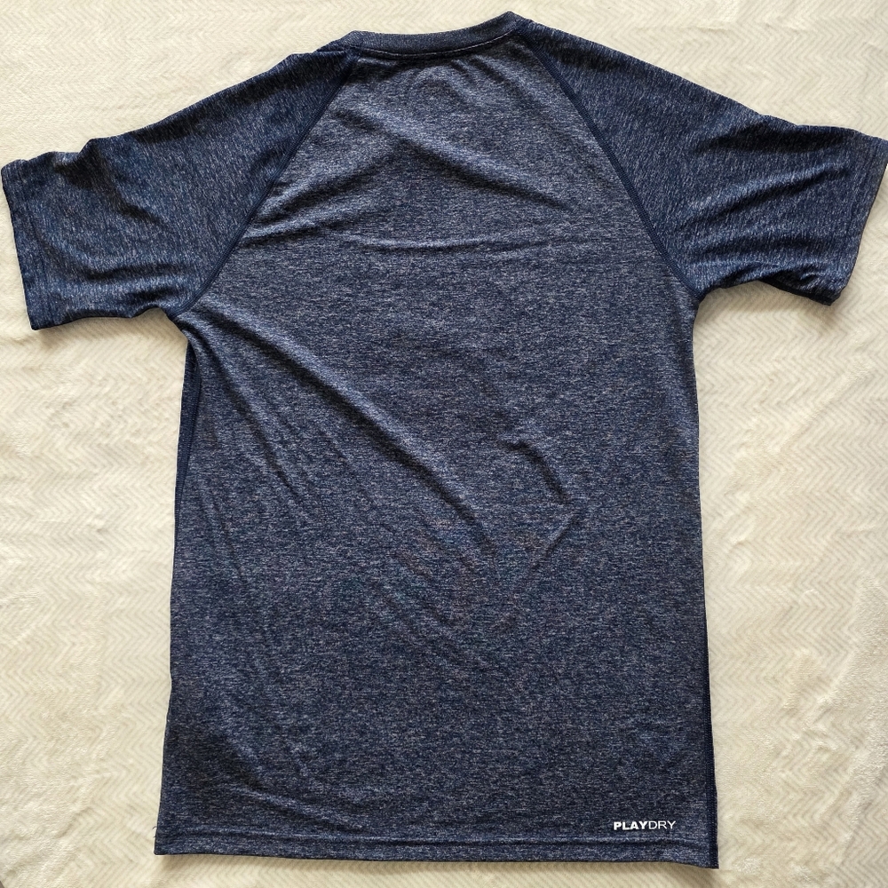 Vancouver Canucks Reebok "PlayDry" Heathered Graphic Tee - Picture 6 of 7
